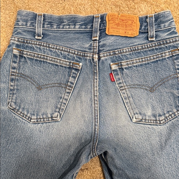 Levi's Denim - Levi's Women's Light Blue Straight Leg Jeans